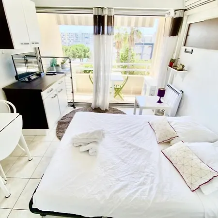 Lejlighed Charming Near The Harbour Mauguio